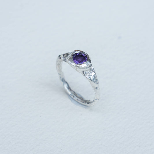 Anillo de Lava Amatista