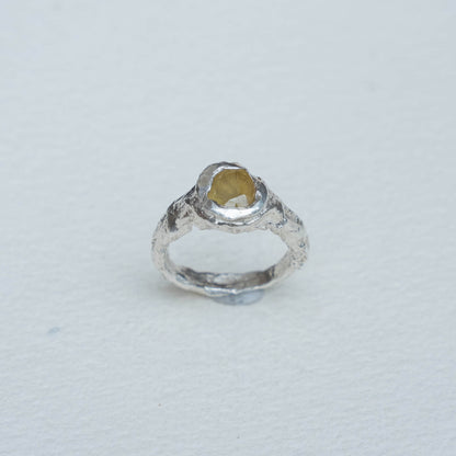 Anillo de Lava esfena
