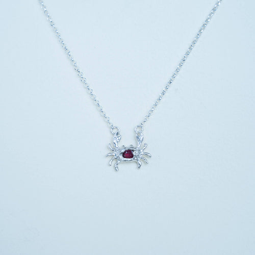 Collar cangrejo rojo